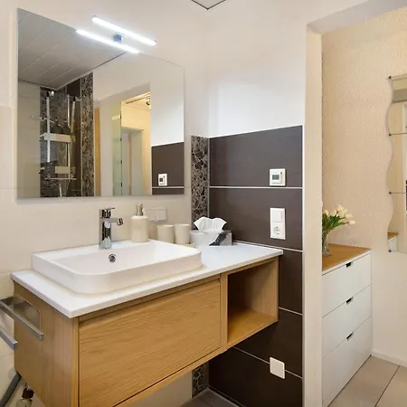 Albzeit Apartment *